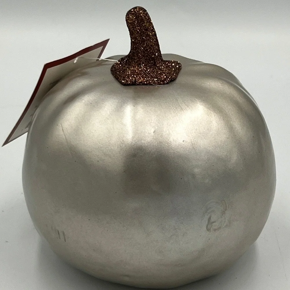Target Pumpkin Decor Unisex OS Silver Brand New Give Thanks Glitter Metallic